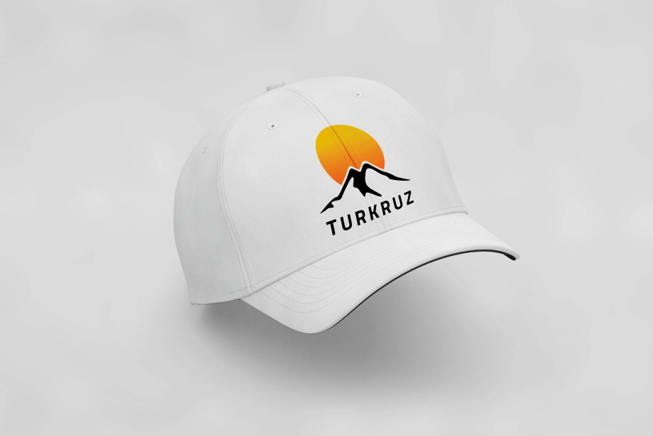 Фирменная кепка с логотипом turkruz